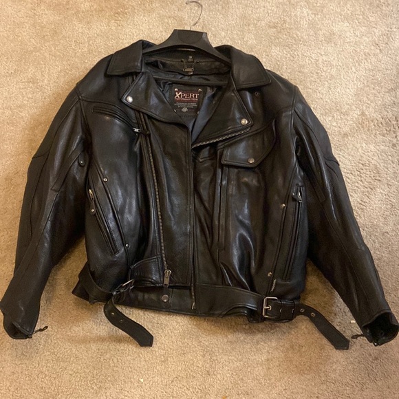 XPERT 3XL leather jacket quality like super good has 0 to no , bruises or bumps - Picture 1 of 4